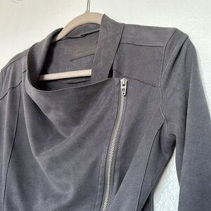 BLANK NYC for women size XS Faux Suede Asymmetric Zipper in gray